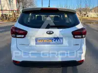2018 KIA Carens
