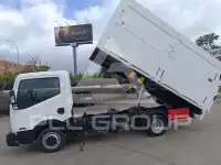2019 Nissan 