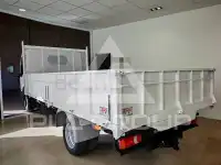 2019 Nissan NT400