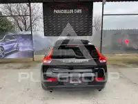 2019 Volvo V40