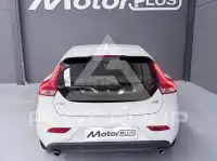 2019 Volvo V40