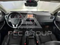 2019 Volvo V40