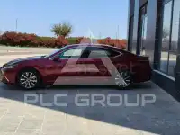 2019 Lexus ES