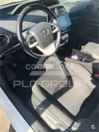 2019 Toyota PRIUS
