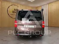 2019 Peugeot Traveller