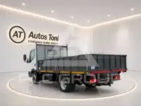 2020 Nissan NT400