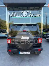2020 Jeep WRANGLER