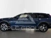 2020 Volvo V90