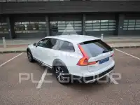 2020 Volvo V90