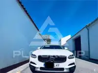 2020 Volvo V90