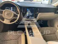 2020 Volvo V60