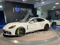 2020 Porsche Panamera