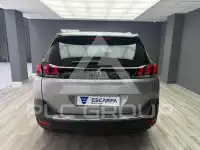 2020 Peugeot 5008
