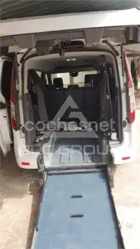 2020 Ford Tourneo