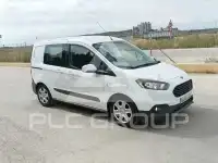 2020 Ford Tourneo