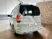2020 Ford Tourneo