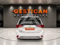 2021 Mitsubishi OUTLANDER