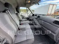 2021 Nissan NV 400