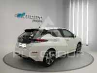 2021 Nissan LEAF