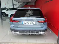 2021 Volvo V90