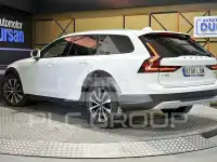 2021 Volvo V90