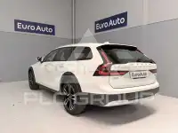 2021 Volvo V90
