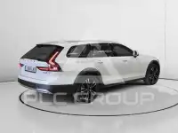 2021 Volvo V90