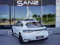 2021 Porsche MACAN