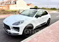 2021 Porsche MACAN