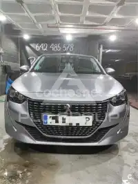 2021 Peugeot 208