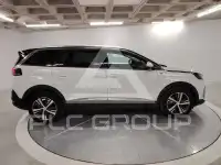 2021 Peugeot 5008