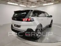 2021 Peugeot 5008