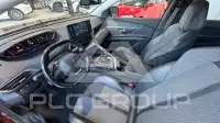 2021 Peugeot 5008