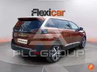 2021 Peugeot 5008
