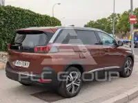 2021 Peugeot 5008