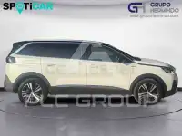 2021 Peugeot 5008