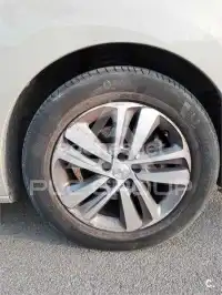 2021 Peugeot Traveller