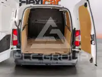 2021 Peugeot Partner