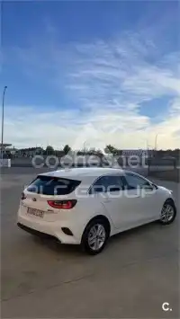 2021 KIA Ceed
