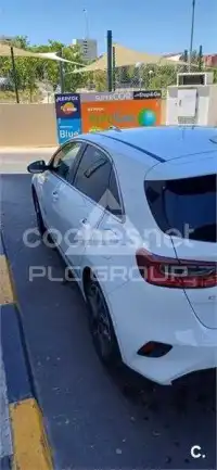 2021 KIA Ceed