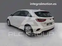 2021 KIA Ceed