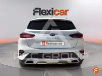 2021 KIA XCEED