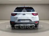 2021 KIA Stonic