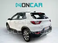 2021 KIA Stonic