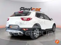 2021 KIA Stonic