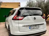 2021 Renault Grand Scenic