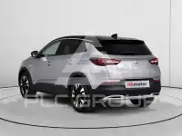 2021 Opel GrandlandX
