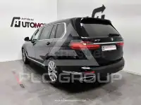 2022 BMW X7
