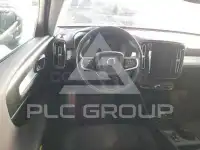 2022 Volvo XC40