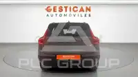 2022 Volvo XC40